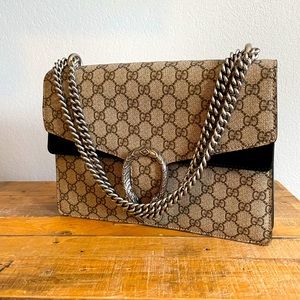 GUCCI Dionysus Medium GG Purse